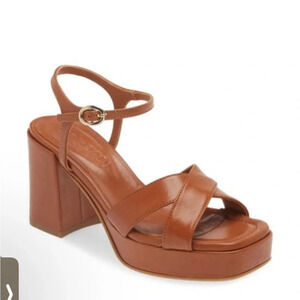 Nordstroms Córdani NWOT made in Italy bowdie heel sandals size‎ 39